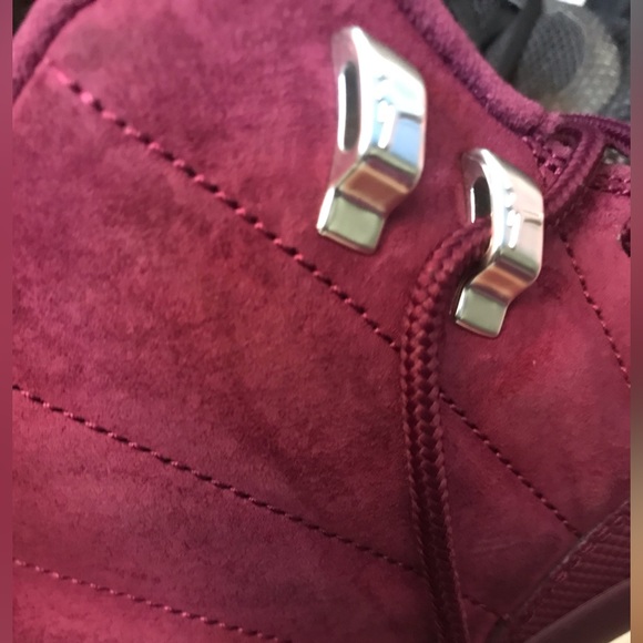 Air Jordan 12 Bordeaux 9.5/10 condition - Picture 8 of 9